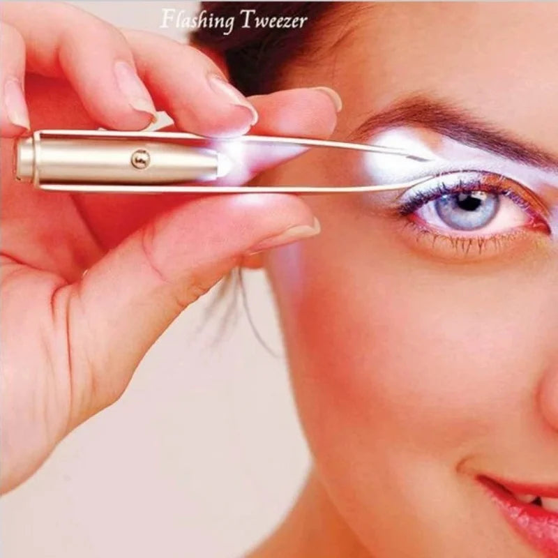 Portable Stainless Steel Led Make Up LED Light Eyelash Eyebrow Clip Tweezer Set Smart Design Hair Remove Tweezer Makeup Tool